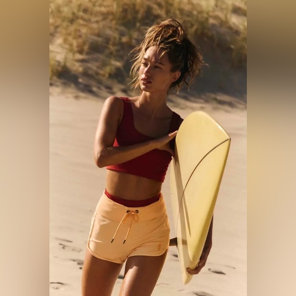 *NWOT* Free People Movement Limitless Shorts - Morning Sun - Picture 2 of 7